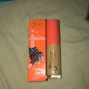 Juvia’s Place I Am Magic Concealer